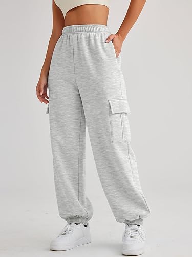 AUTOMET Womens oversized padded cargo sweatpants