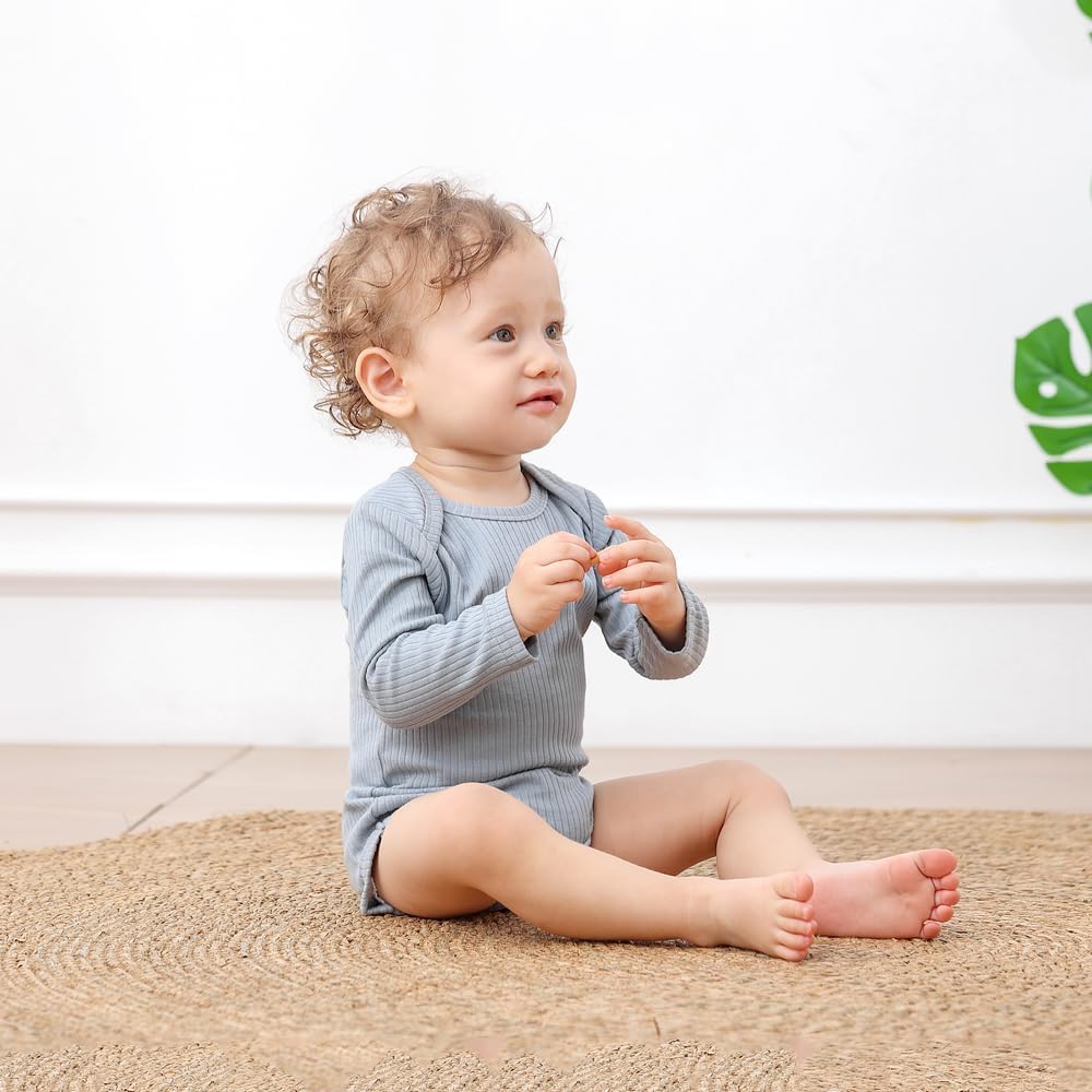 Comfortable Baby Bodysuit