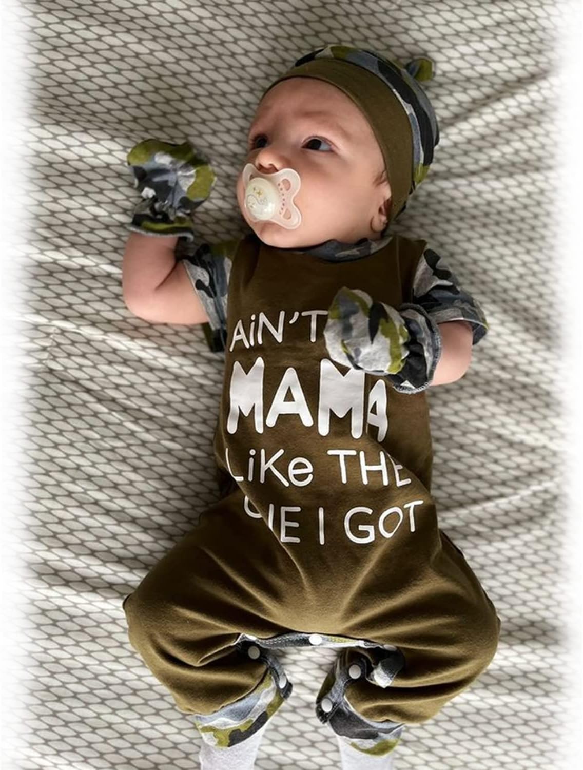 HINTINA Newborn Baby Romper - Coming Home Outfits Letter Printed Jumpsuit Hat Gloves