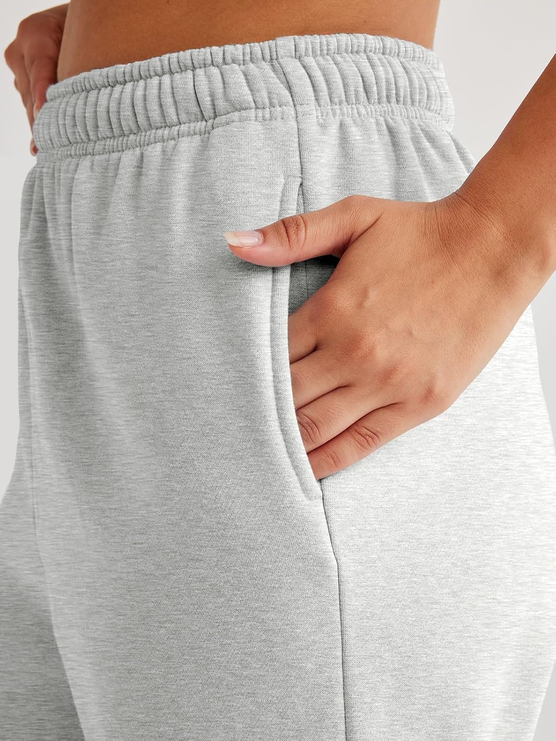 AUTOMET Womens oversized padded cargo sweatpants